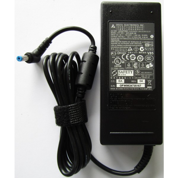 Оригинално Зарядно Устройство Acer - Delta Electronic 19v 4.74a Синя Букса 5.5*1.7 - ADP-90SB BB