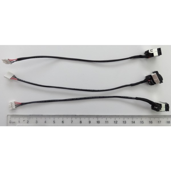 Букса за Samsung NP270ESE NP275 NP500 с кабел